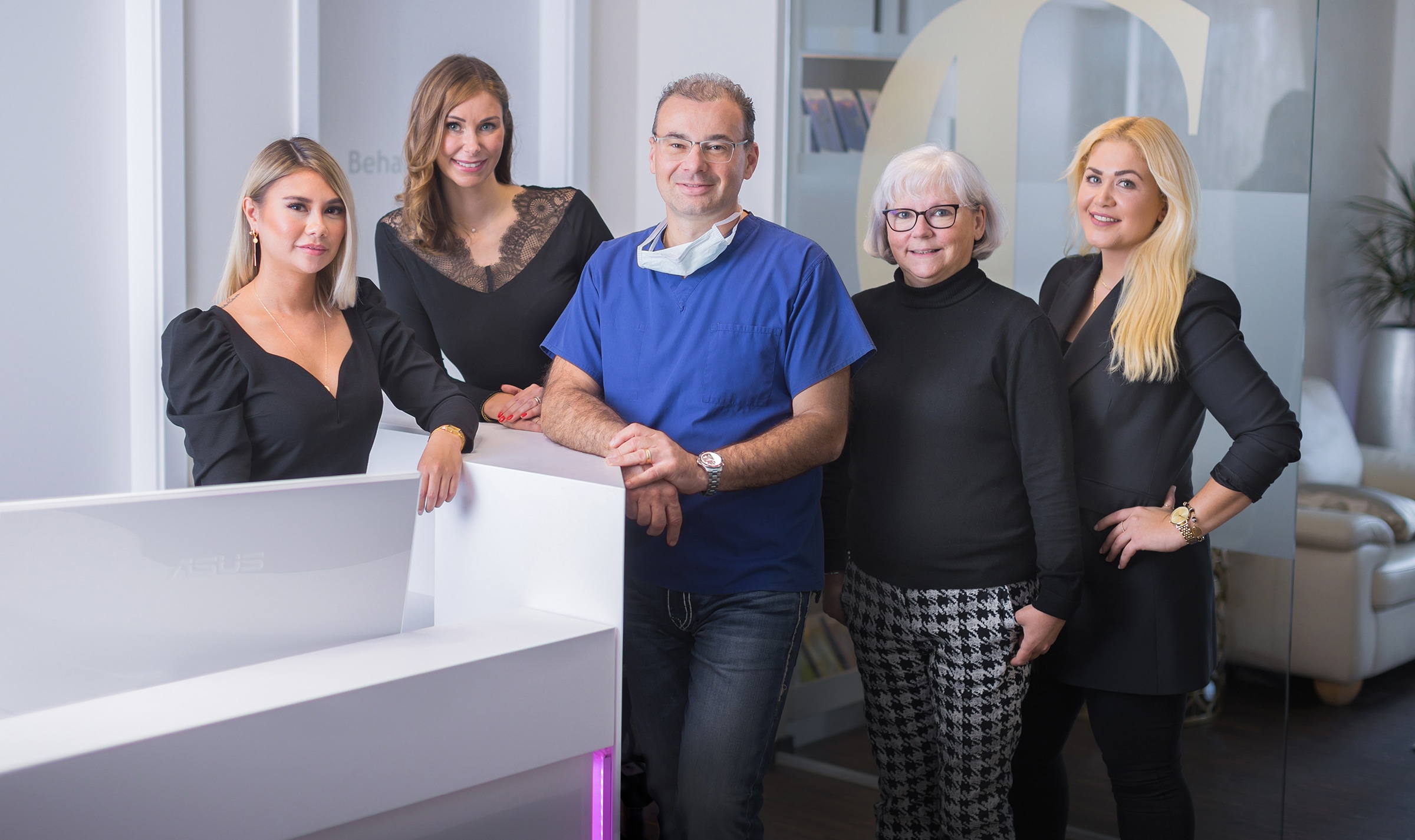 Das Team der Praxis Clinic Jadore